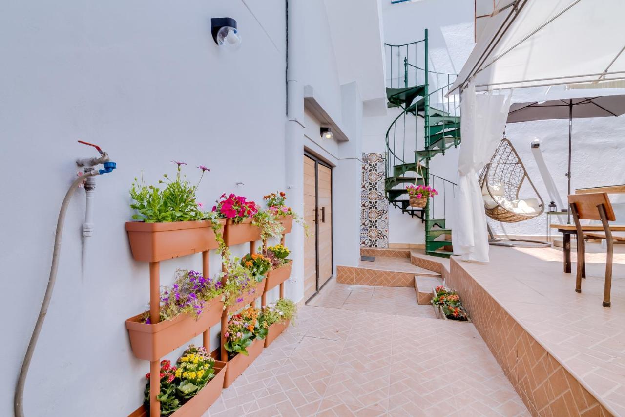 Groundfloor Hotel Faro Bagian luar foto
